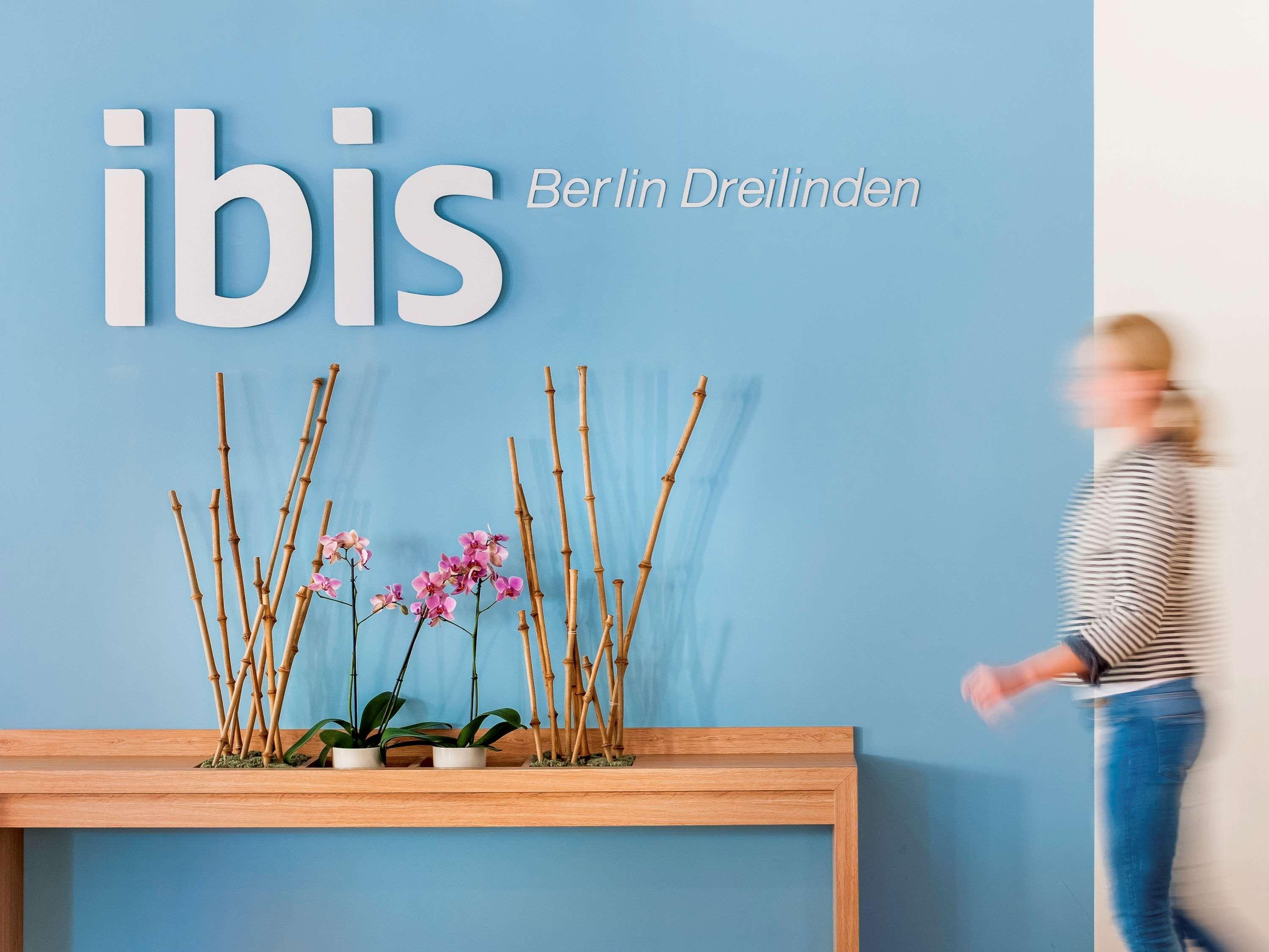 Ibis Berlin Dreilinden Hotel Kleinmachnow Exterior photo